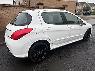 Used 2011 Peugeot 308 Active White - Interior and Exterior details 4