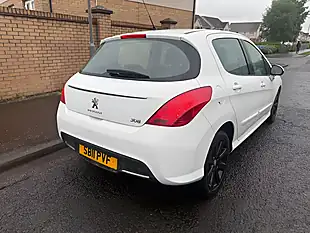 Used 2011 Peugeot 308 Active White - Interior and Exterior details 7