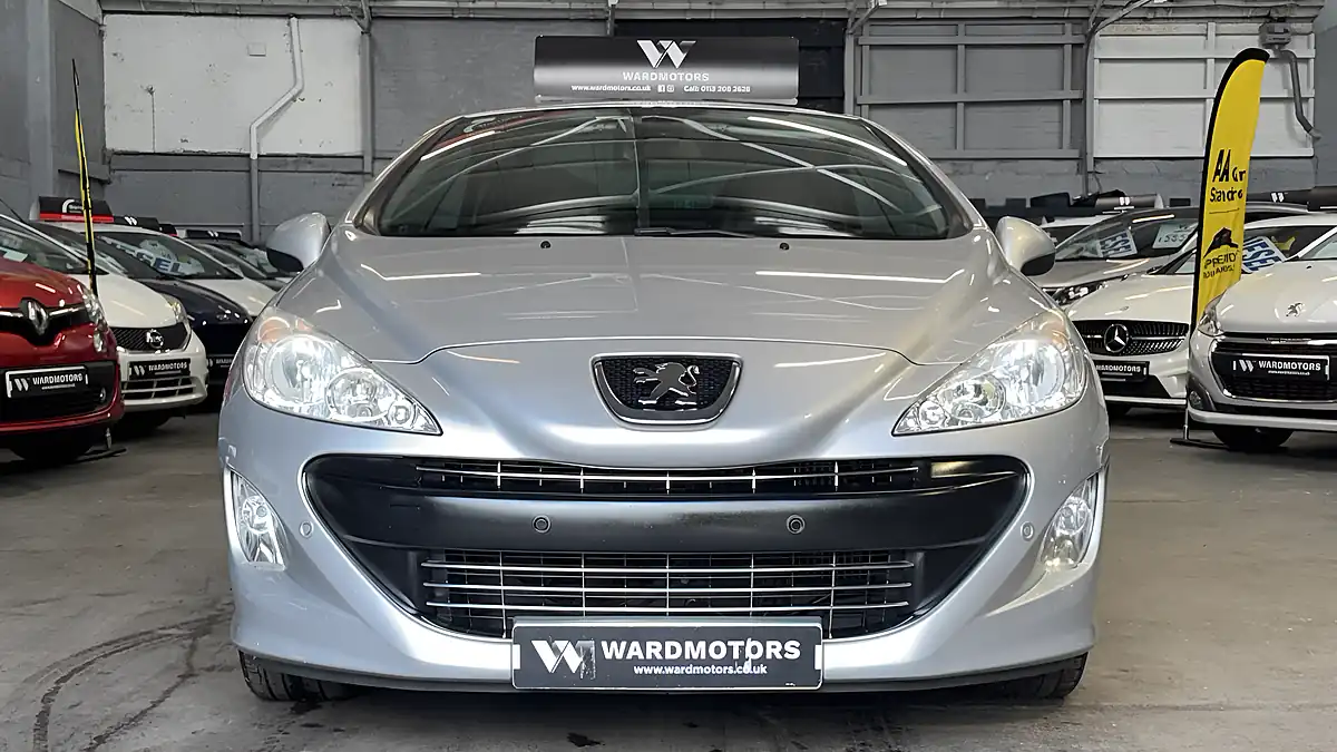 Used 2011 Peugeot 308 Cc GT Silver - Interior and Exterior details 6