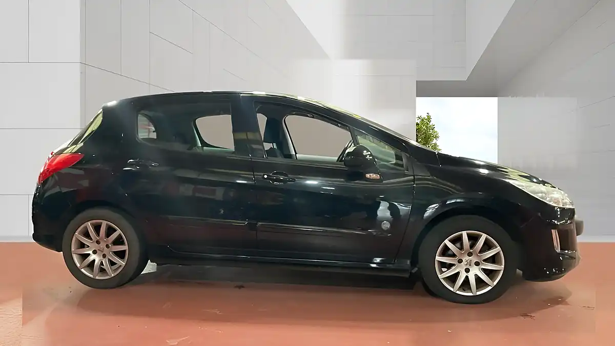 Used 2011 Peugeot 308 Envy Black - Interior and Exterior details 19