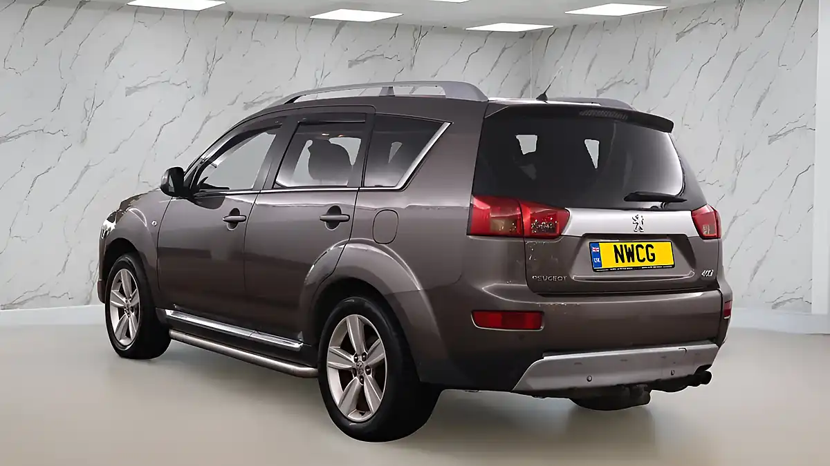 Used 2011 Peugeot 4007 GT Bronze - Interior and Exterior details 3