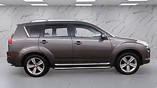 Used 2011 Peugeot 4007 GT Bronze - Interior and Exterior details 5