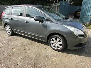Used 2011 Peugeot 5008 Active Grey - Interior and Exterior details 10