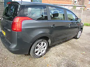 Used 2011 Peugeot 5008 Active Grey - Interior and Exterior details 11
