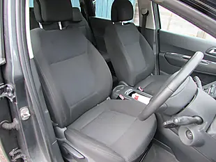 Used 2011 Peugeot 5008 Active Grey - Interior and Exterior details 7
