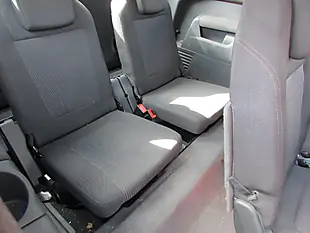 Used 2011 Peugeot 5008 Active Grey - Interior and Exterior details 9