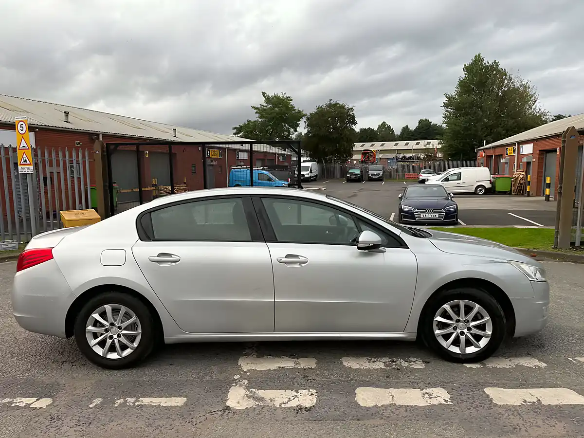 Used 2011 Peugeot 508 Access Silver - Interior and Exterior details 10