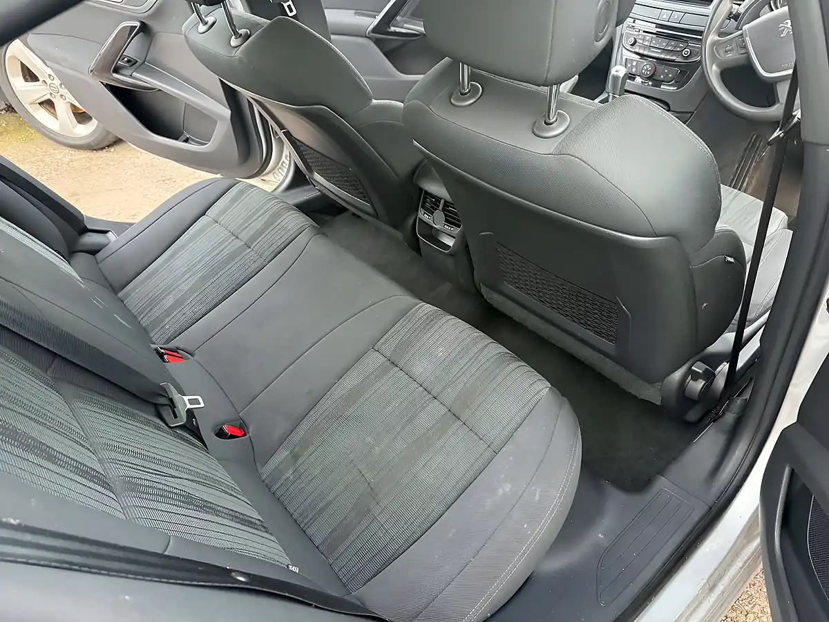 Used 2011 Peugeot 508 Access Silver - Interior and Exterior details 14
