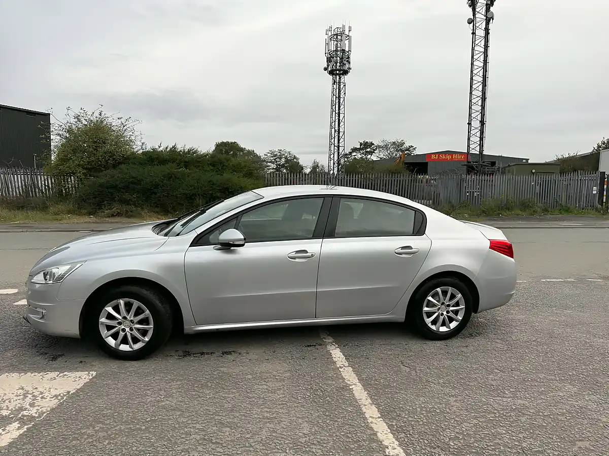 Used 2011 Peugeot 508 Access Silver - Interior and Exterior details 4