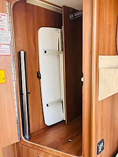 Used 2011 Peugeot Boxer Auto-Sleeper Broadway El White - Interior and Exterior details 10
