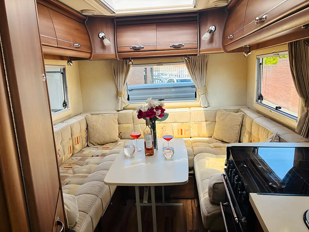 Used 2011 Peugeot Boxer Auto-Sleeper Broadway El White - Interior and Exterior details 9