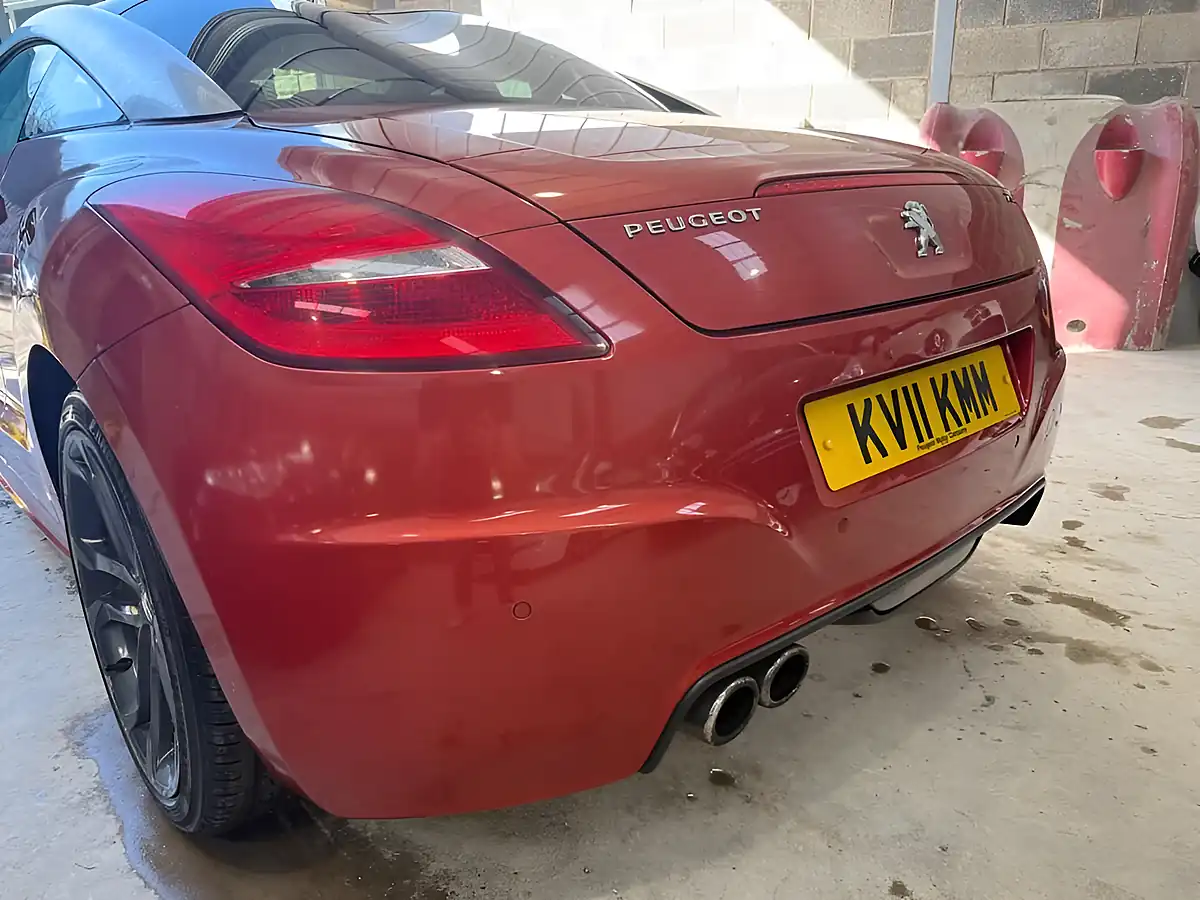 Used 2011 Peugeot Rcz GT Red - Interior and Exterior details 10