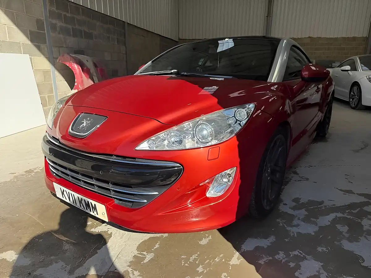 Used 2011 Peugeot Rcz GT Red - Interior and Exterior details 3