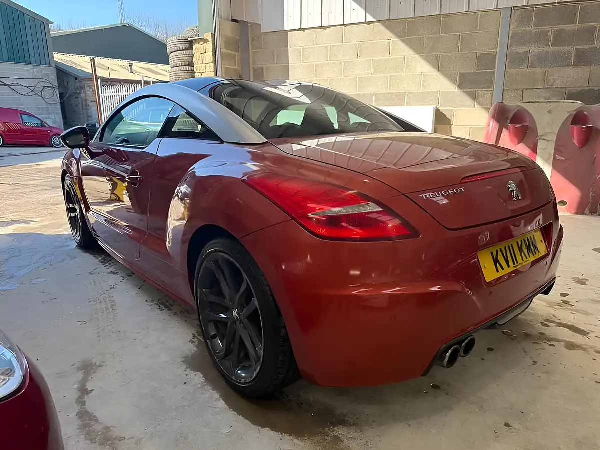 Used 2011 Peugeot Rcz GT Red - Interior and Exterior details 5