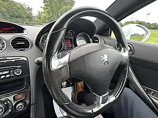 Used 2011 Peugeot Rcz GT White - Interior and Exterior details 14