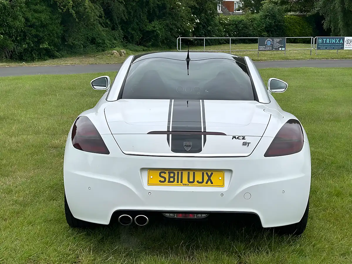 Used 2011 Peugeot Rcz GT White - Interior and Exterior details 6