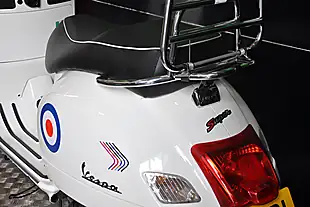 Used 2011 Piaggio GTS300 Super White - Interior and Exterior details 16
