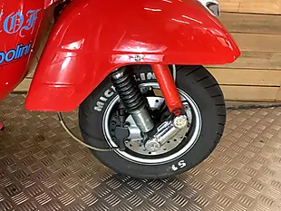 Used 2011 Piaggio Vespa Red - Interior and Exterior details 17
