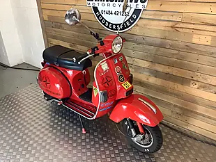 Used 2011 Piaggio Vespa Red - Interior and Exterior details 5