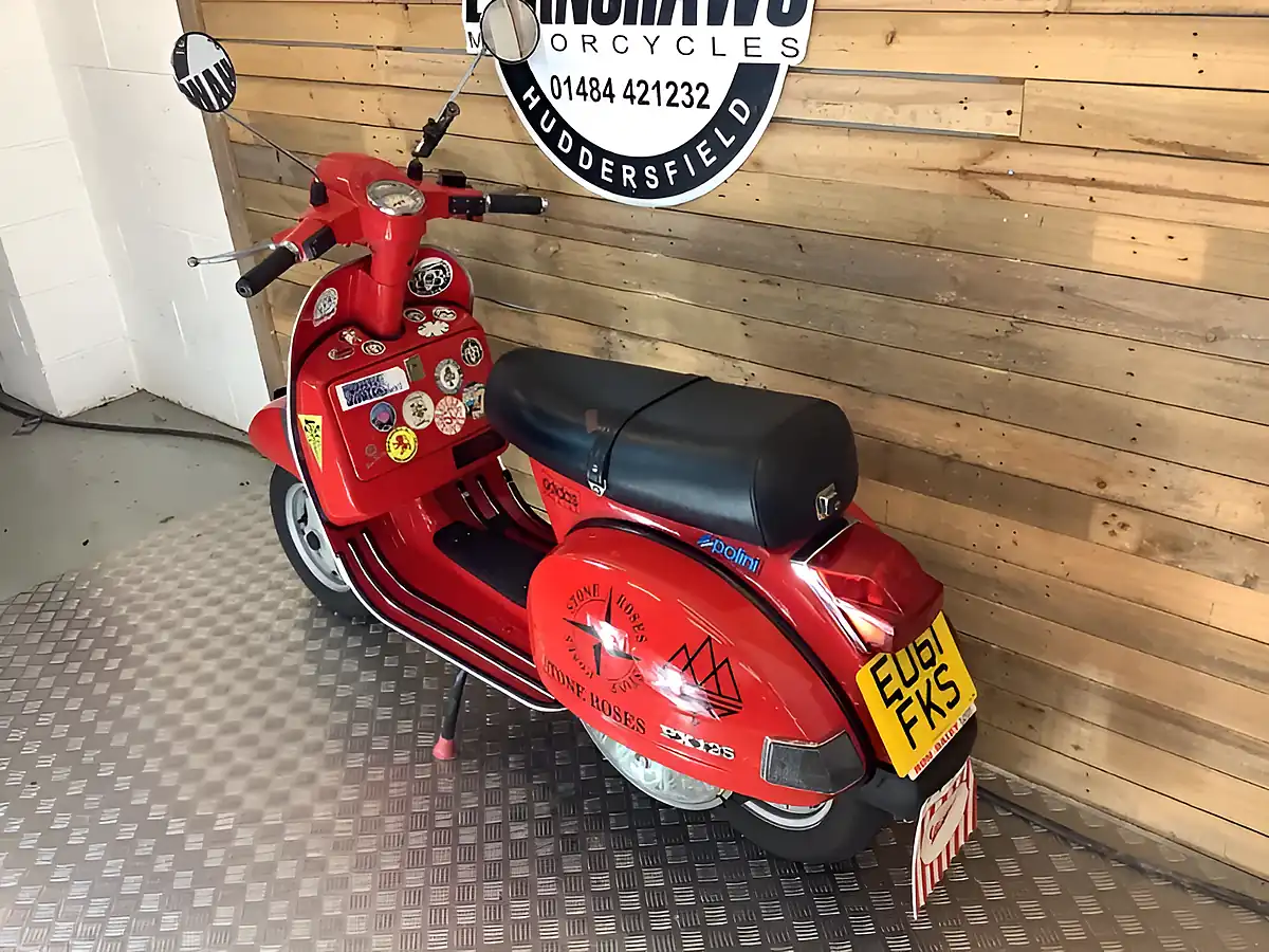 Used 2011 Piaggio Vespa Red - Interior and Exterior details 6