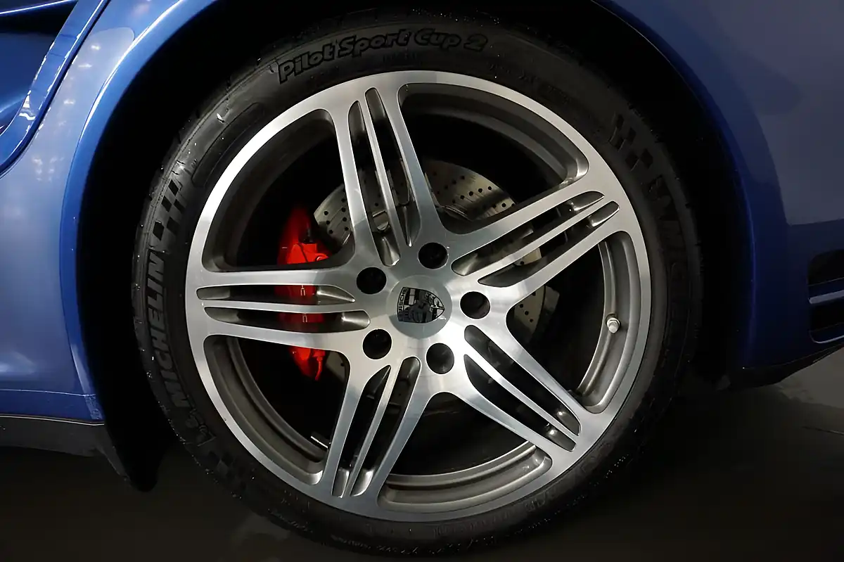 Used 2011 Porsche 911 997 Cobalt Blue Metallic - Interior and Exterior details 12