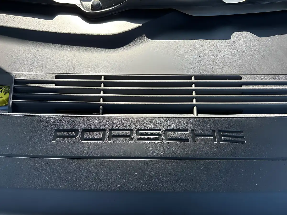 Used 2011 Porsche 911 Carrera 4S Agate Grey Metallic - Interior and Exterior details 14