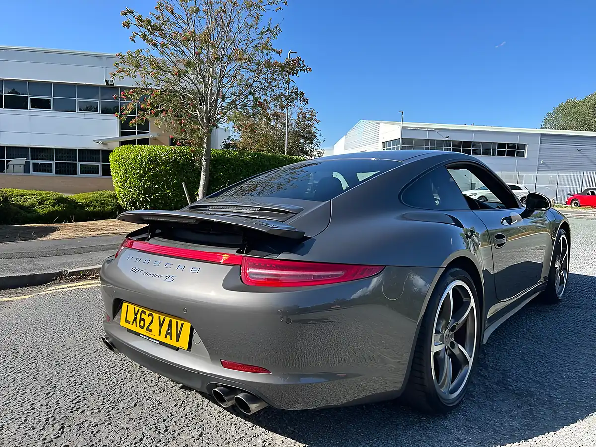 Used 2011 Porsche 911 Carrera 4S Agate Grey Metallic - Interior and Exterior details 20