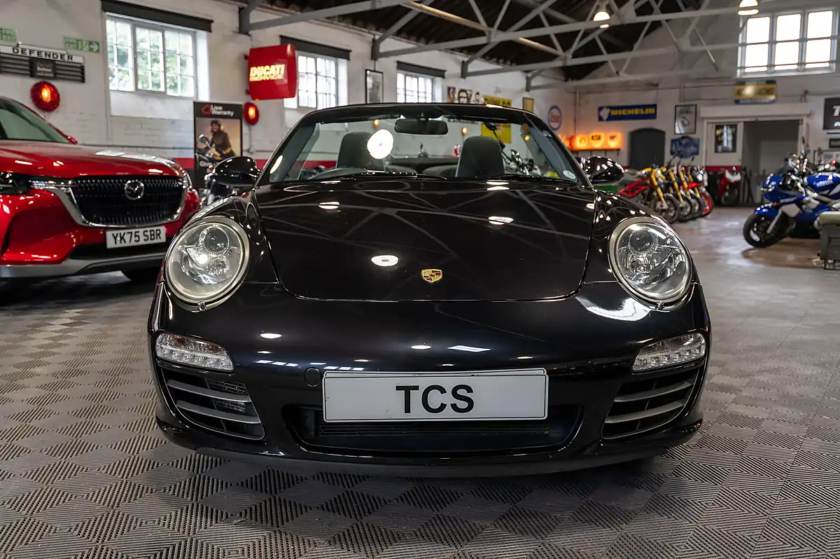 Used 2011 Porsche 911 Carrera 4S Cabriolet Black - Interior and Exterior details 4