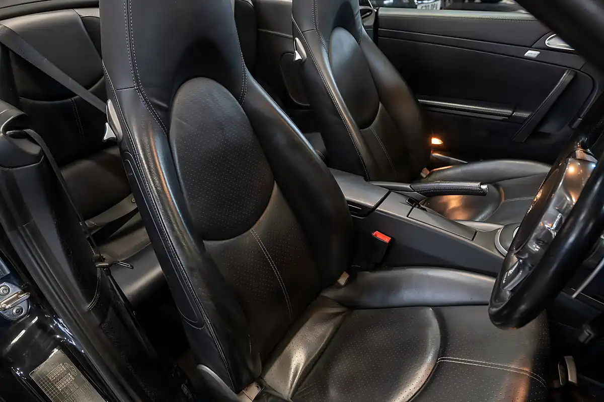 Used 2011 Porsche 911 Carrera 4S Cabriolet Black - Interior and Exterior details 7