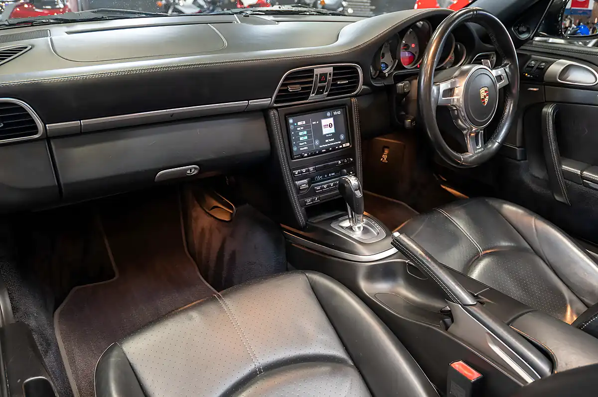 Used 2011 Porsche 911 Carrera 4S Cabriolet Black - Interior and Exterior details 8