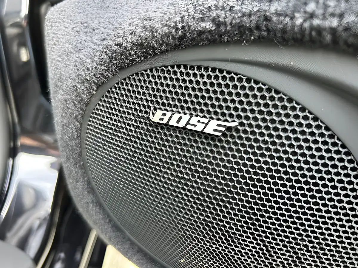 Used 2011 Porsche 911 Turbo S Basalt Black Metallic - Interior and Exterior details 16