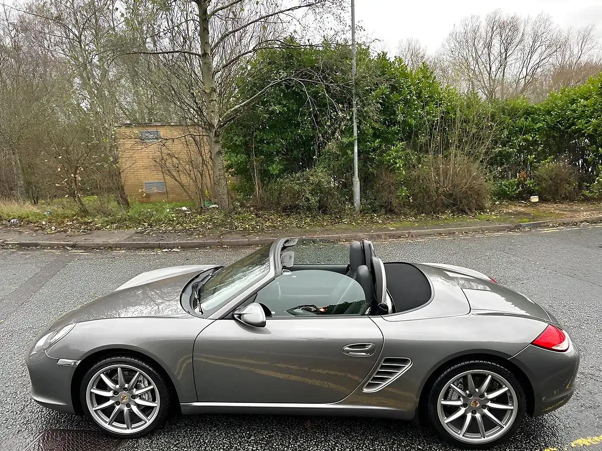 Used 2011 Porsche Boxster 987.2 Meteor Grey Metallic - Interior and Exterior details 17