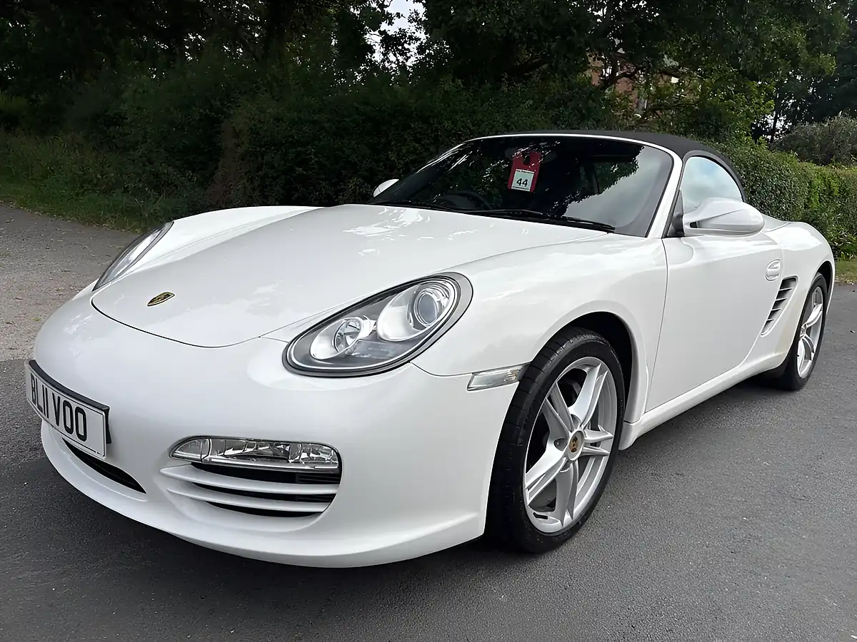 Used 2011 Porsche Boxster Convertible White - Interior and Exterior details 3