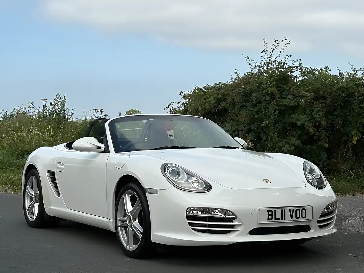 Used 2011 Porsche Boxster Convertible White - Interior and Exterior details 8