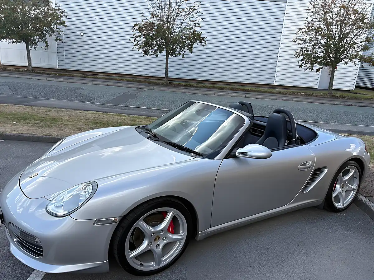 Used 2011 Porsche Boxster Sport Edition Arctic Silver Metallic - Interior and Exterior details 3
