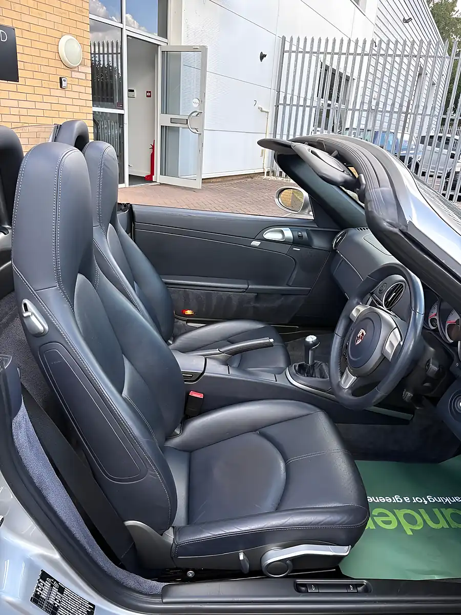 Used 2011 Porsche Boxster Sport Edition Arctic Silver Metallic - Interior and Exterior details 9