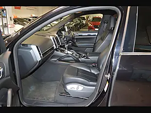 Used 2011 Porsche Cayenne Jet Black - Interior and Exterior details 10