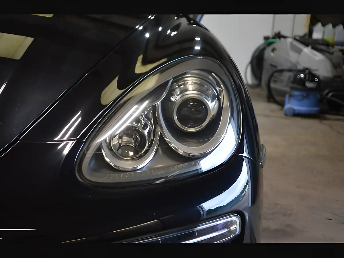 Used 2011 Porsche Cayenne Jet Black - Interior and Exterior details 17