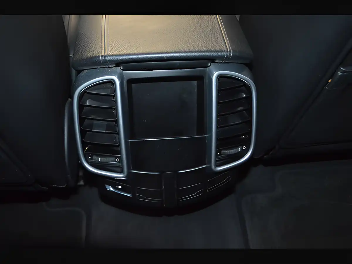 Used 2011 Porsche Cayenne Jet Black - Interior and Exterior details 20