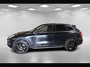 Used 2011 Porsche Cayenne Jet Black - Interior and Exterior details 5