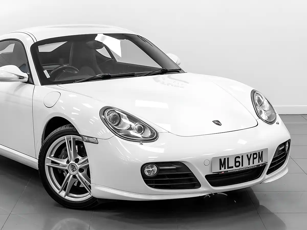 Used 2011 Porsche Cayman 987 White - Interior and Exterior details 9