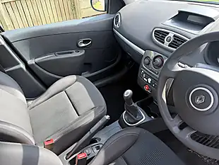 Used 2011 Renault Clio Expression Black - Interior and Exterior details 14