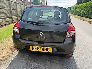 Used 2011 Renault Clio Expression Black - Interior and Exterior details 5