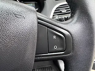 Used 2011 Renault Megane Dynamique Tomtom Silver - Interior and Exterior details 16