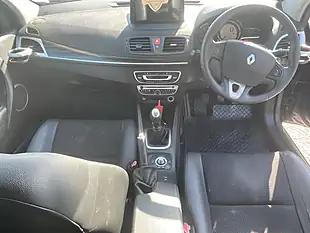 Used 2011 Renault Megane Privilege Tomtom Sport Tourer Black - Interior and Exterior details 14