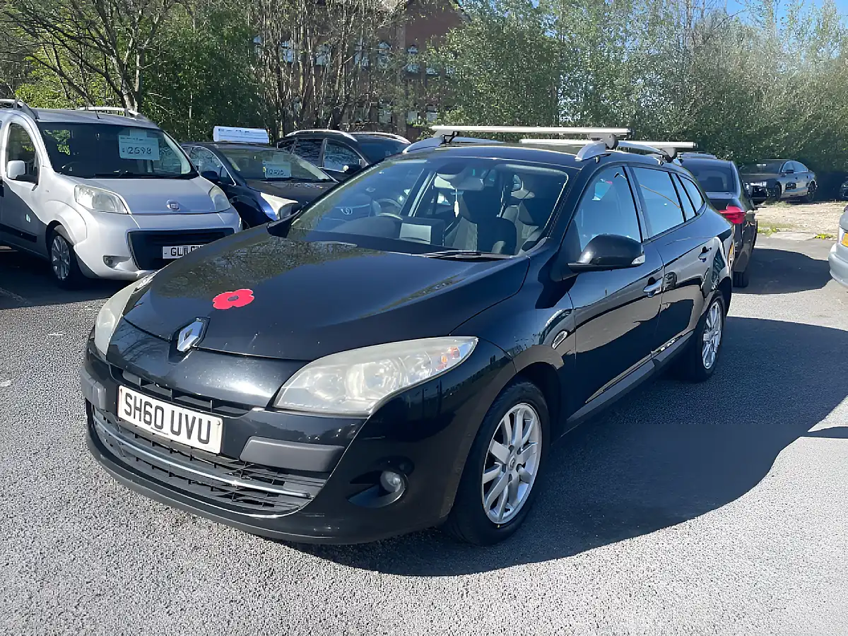 Used 2011 Renault Megane Privilege Tomtom Sport Tourer Black - Interior and Exterior details 5