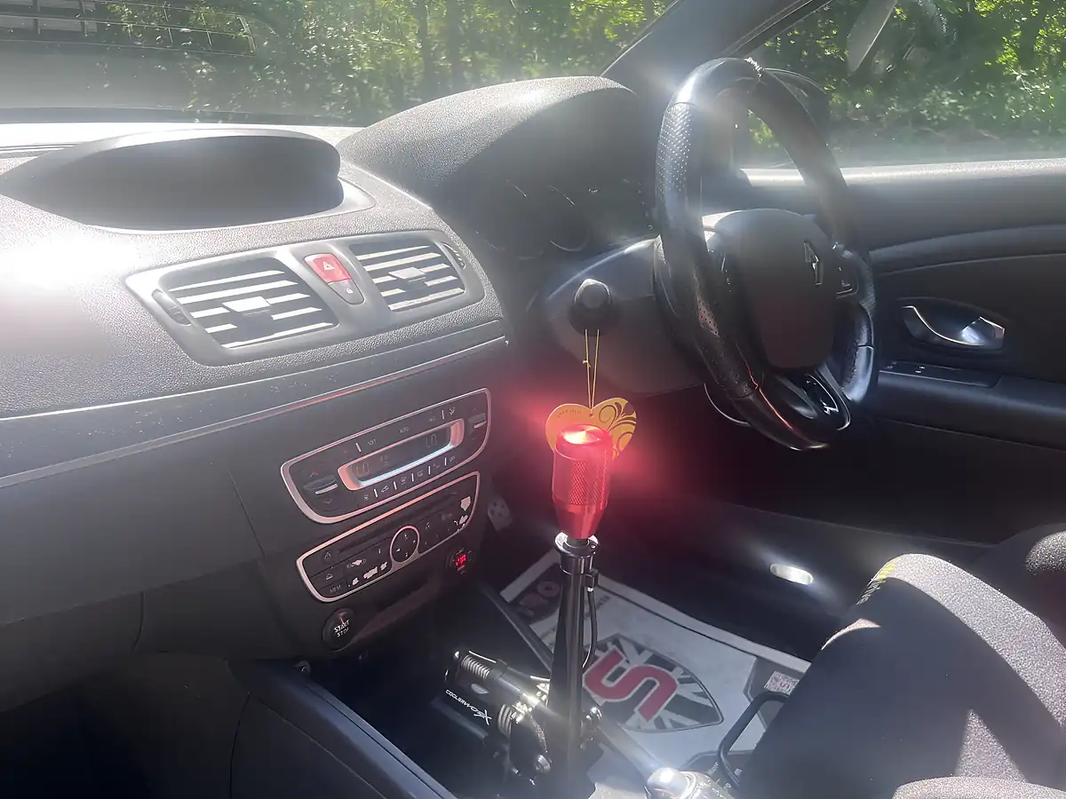 Used 2011 Renault Megane Renaultsport Black - Interior and Exterior details 20