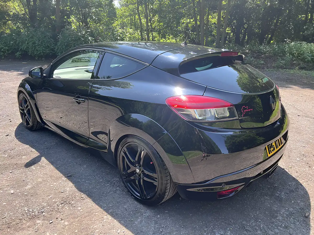 Used 2011 Renault Megane Renaultsport Black - Interior and Exterior details 4