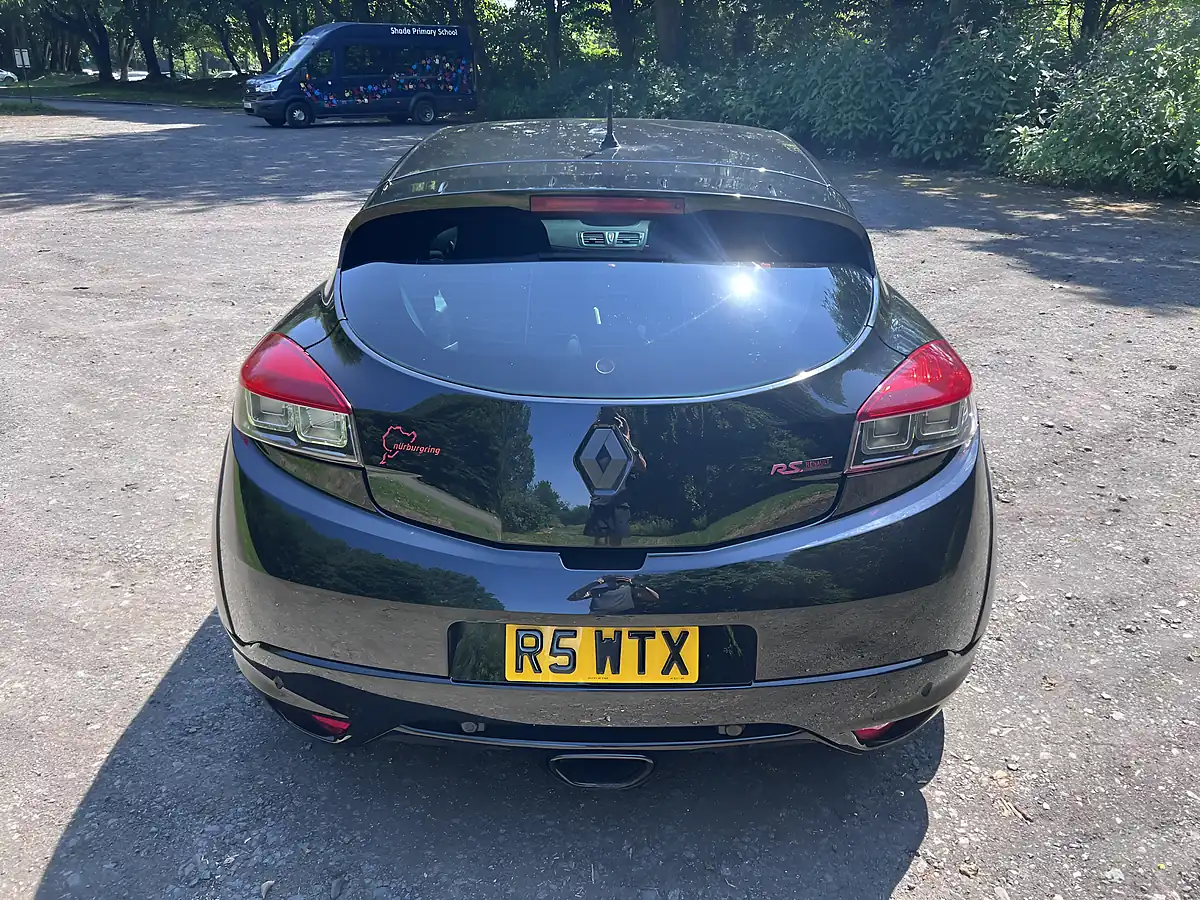 Used 2011 Renault Megane Renaultsport Black - Interior and Exterior details 5
