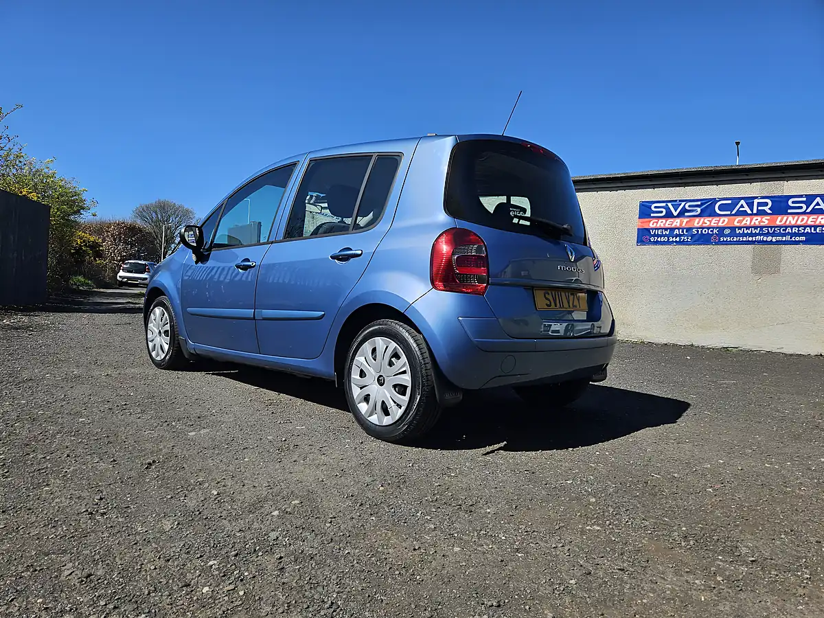 Used 2011 Renault Modus Expression Blue - Interior and Exterior details 7